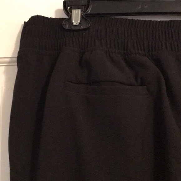 Time and True Women’s casual Pull-On pants color black size L (12-14) - Picture 12 of 16